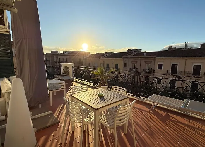 Central With Terrace Near Teatro Massimo